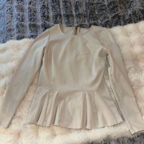 Carmen Marc Valvo Peplum Top - Picture 1 of 2